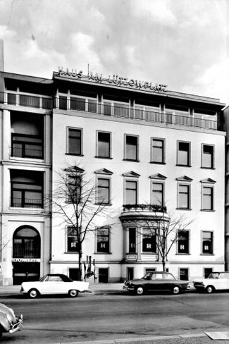 Haus am Lützowplatz, 1963