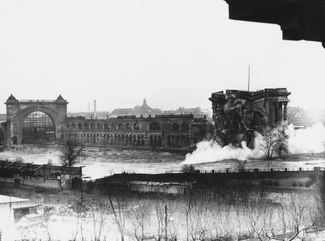 взрыв здания Lehrter Bahnhof, 1958 год 